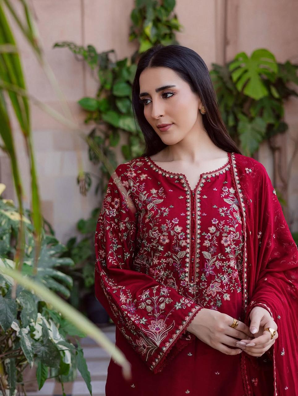 Sanaf Embroidered 3PC Premium Collection