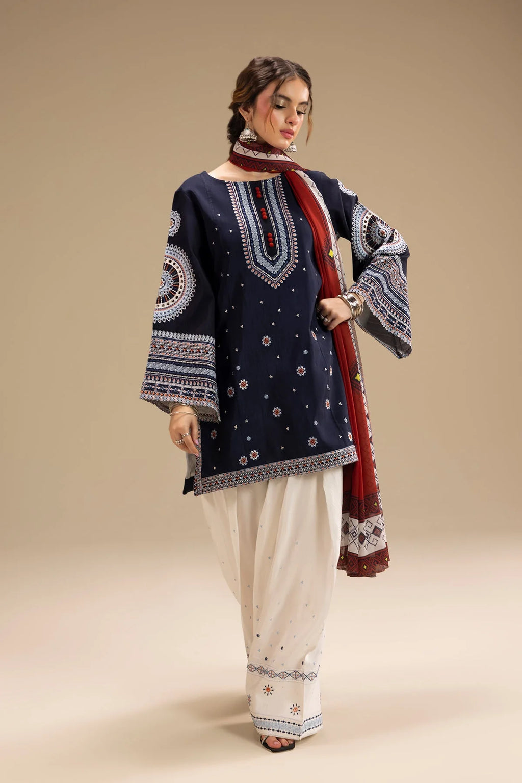 Rangrez Farshi Shalwar Embroidered 3PC Premium Collection