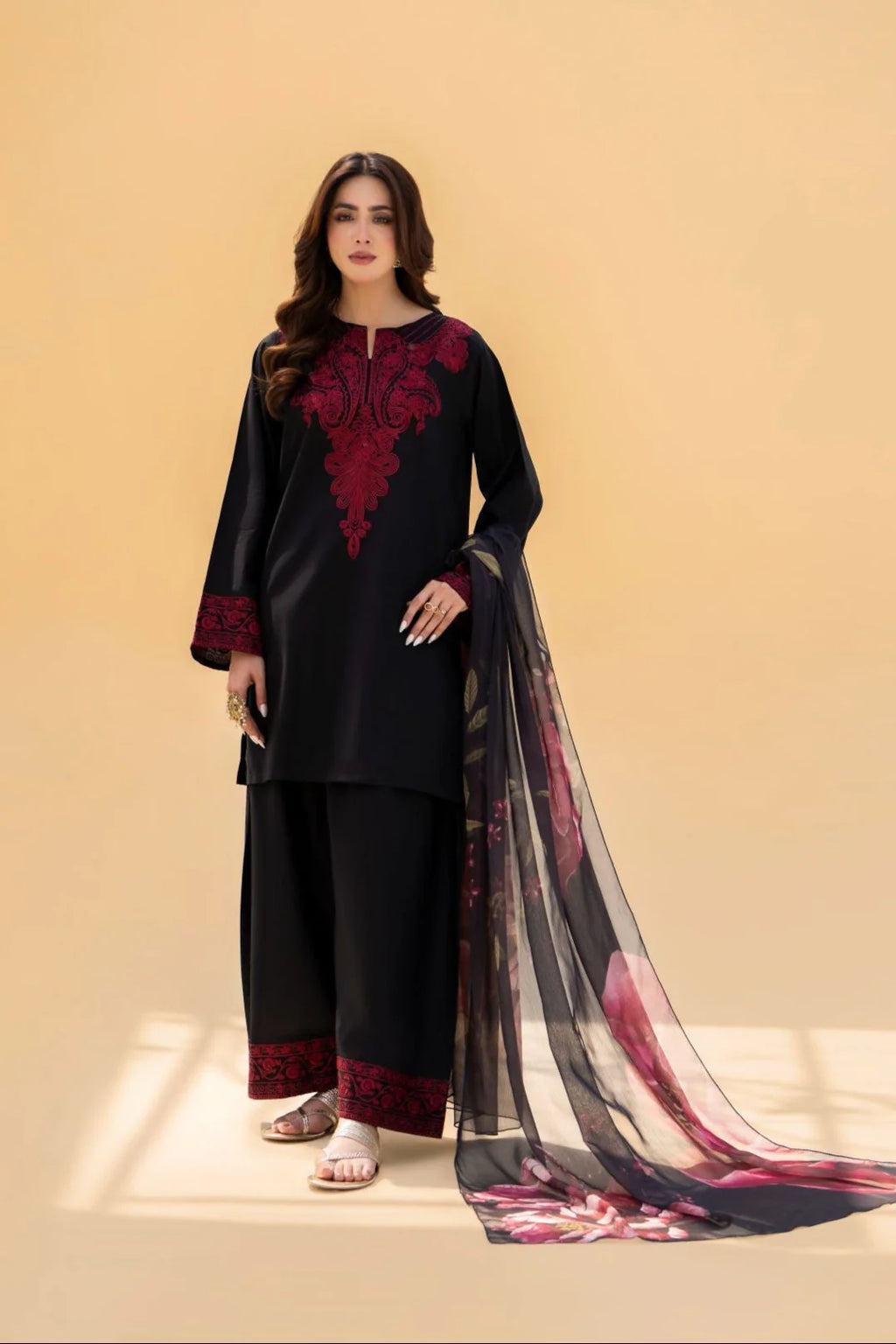 Zaroon Farshi Embroidered 3PC Premium Lawn Cotton Summer Collection