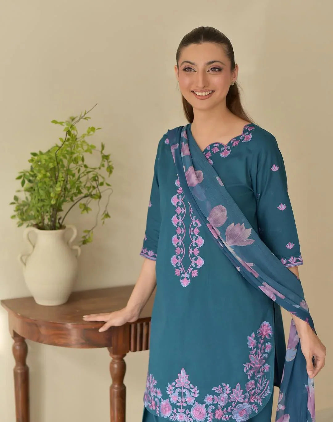 Ezma Embroidered Farshi Plazo 3PC Luxury Collection