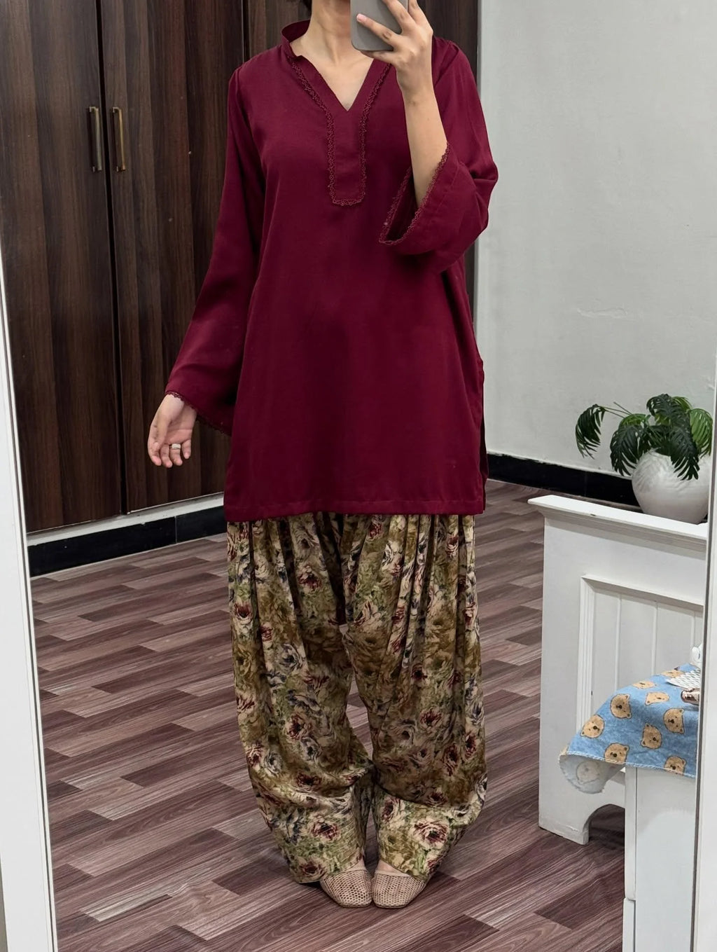 Parisa Digital Farshi Shalwar Set Premium Collection