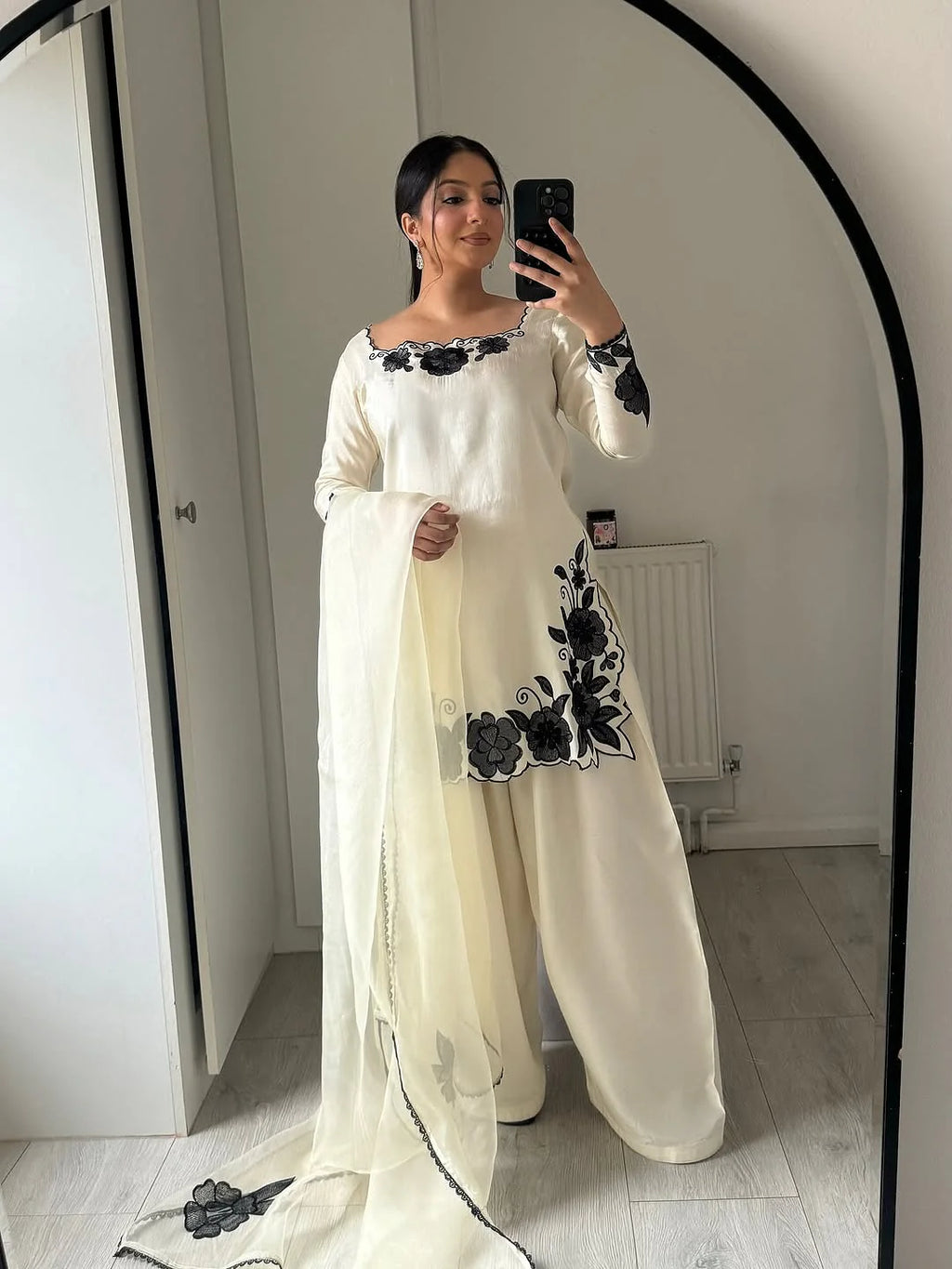 White Zauq Embroidered 3PC Premium Shamus