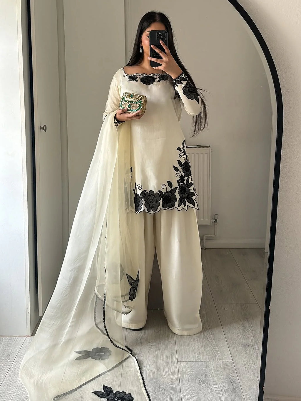 White Zauq Embroidered 3PC Premium Shamus