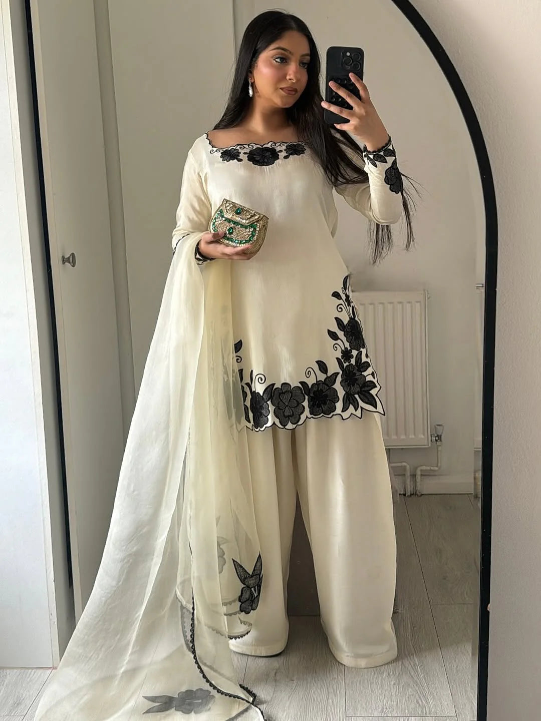 White Zauq Embroidered 3PC Premium Shamus