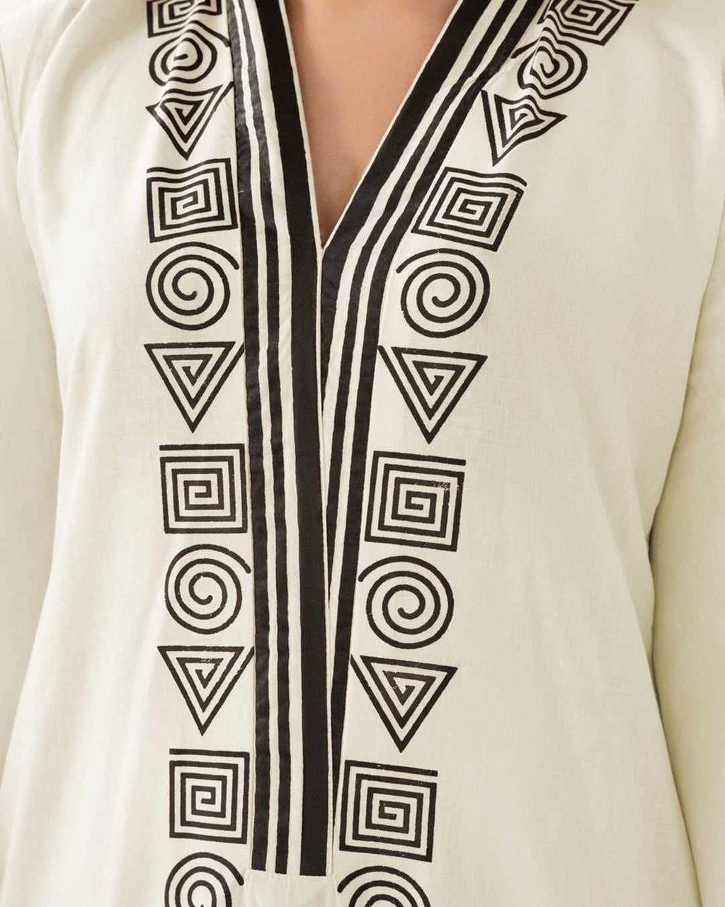 Pyramid Printed 2 Piece Set with Handbag Gift