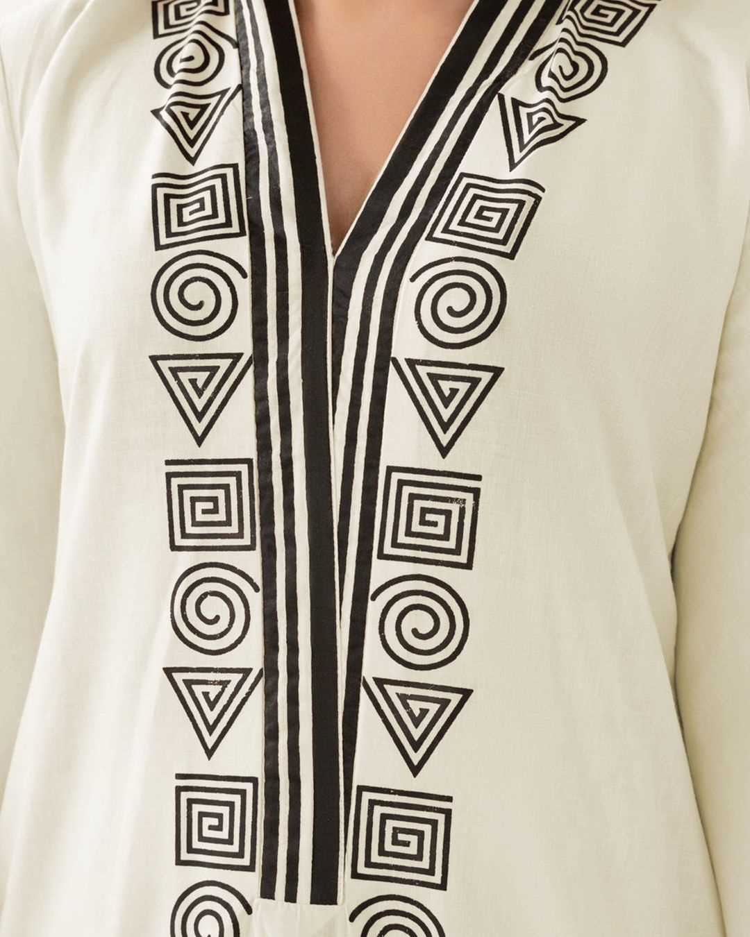Pyramid Printed 2 Piece Set with Handbag Gift