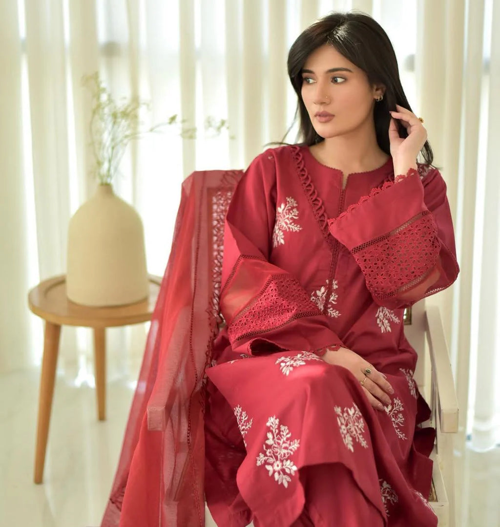 Horiya Embroidered Co-Ord Set Premium Summer Lawn Cotton