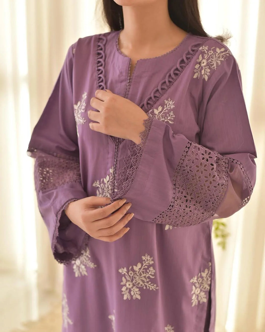 Hooriya Purple Embroidered 3PC Premium Summer Lawn Set