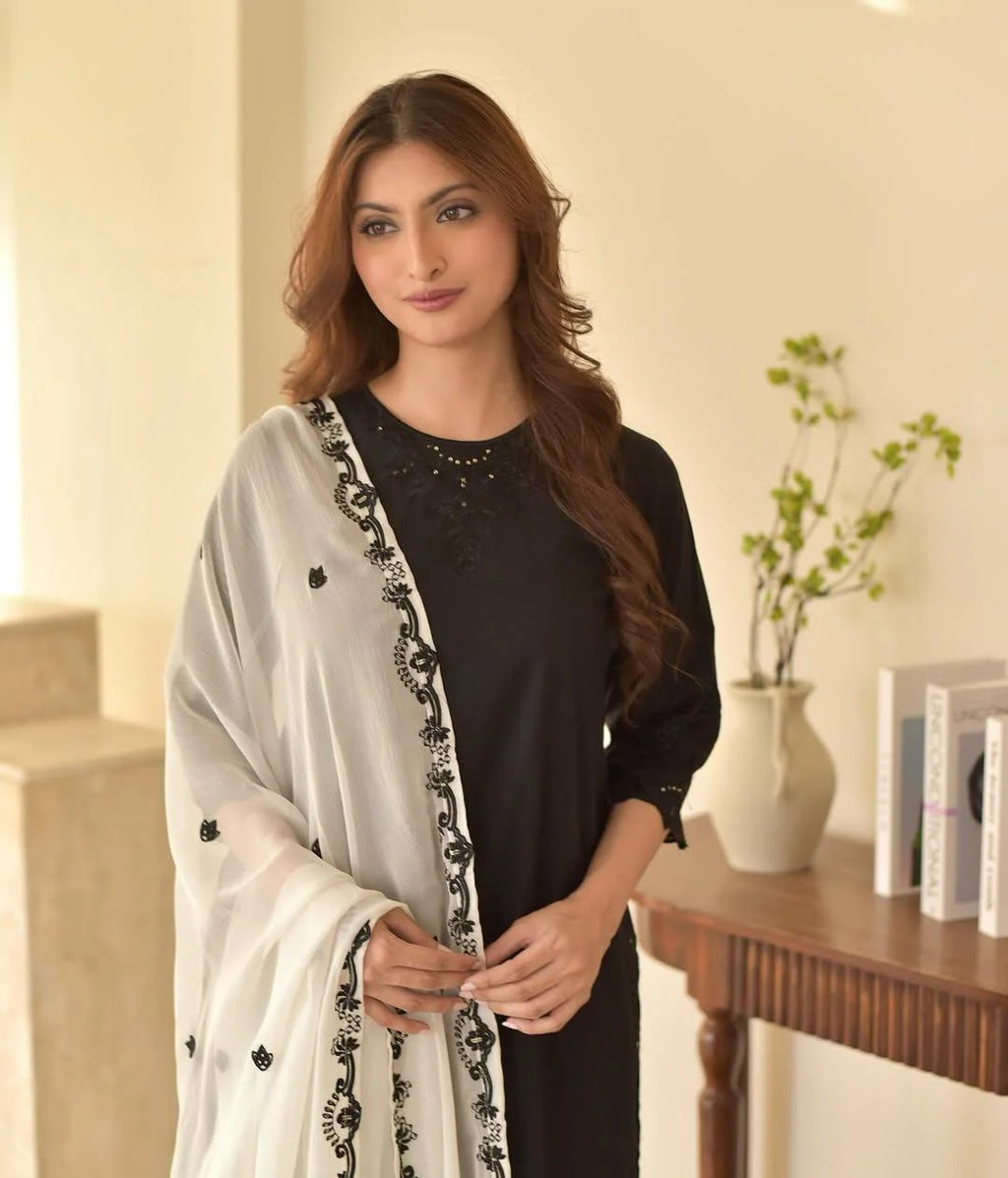 Aira Black Embroidered 3PC Luxury Winter Collection