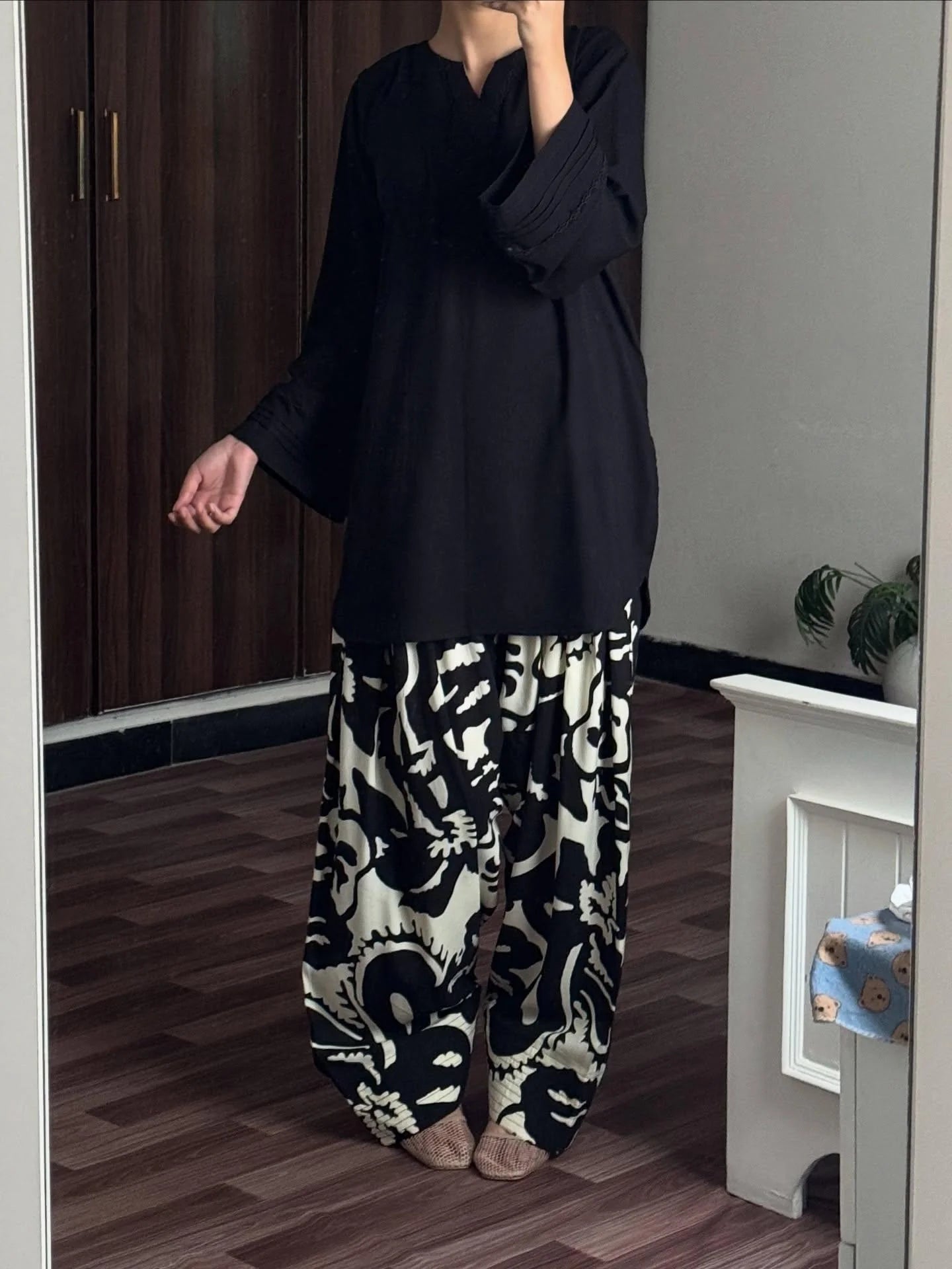 Black & White Digital Farshi Shalwar 2PC Luxury Collection