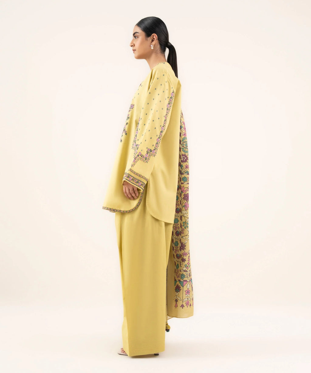 Ayel Khaddar Embroidered 3PC Luxury Winter Collection