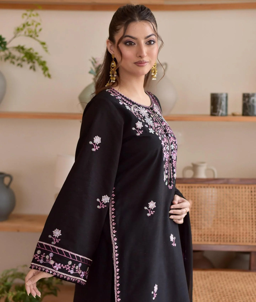 Juhi Embroidered 3PC Set
