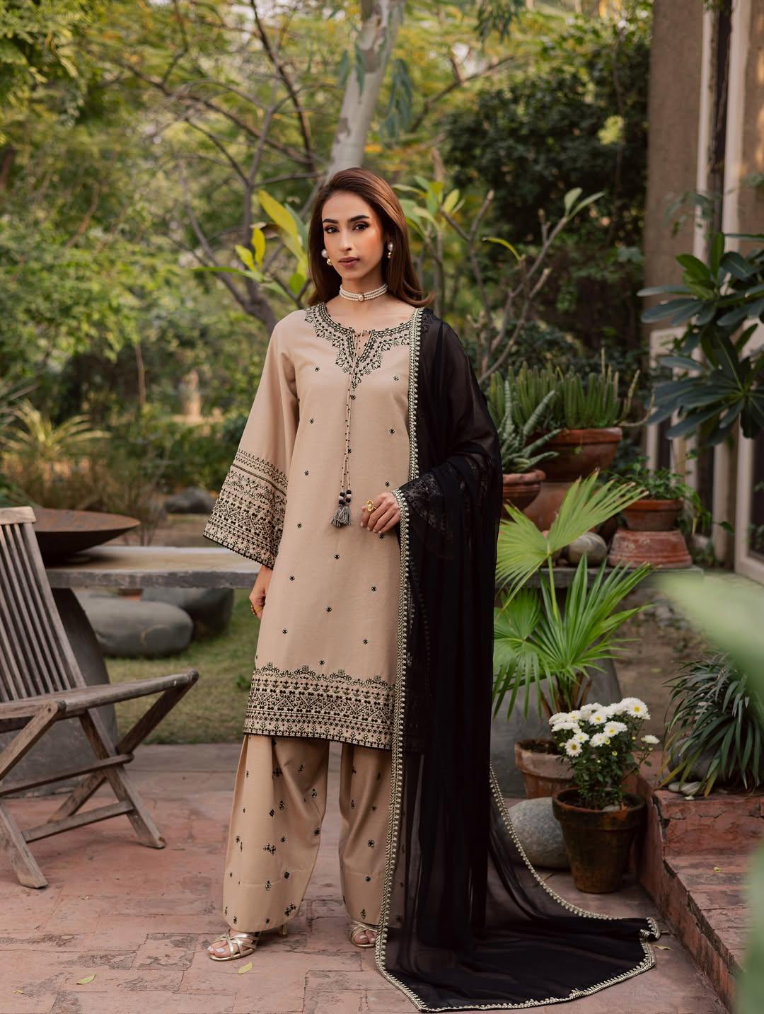 Armas Embroidered Farshi Shalwar 3PC Premium