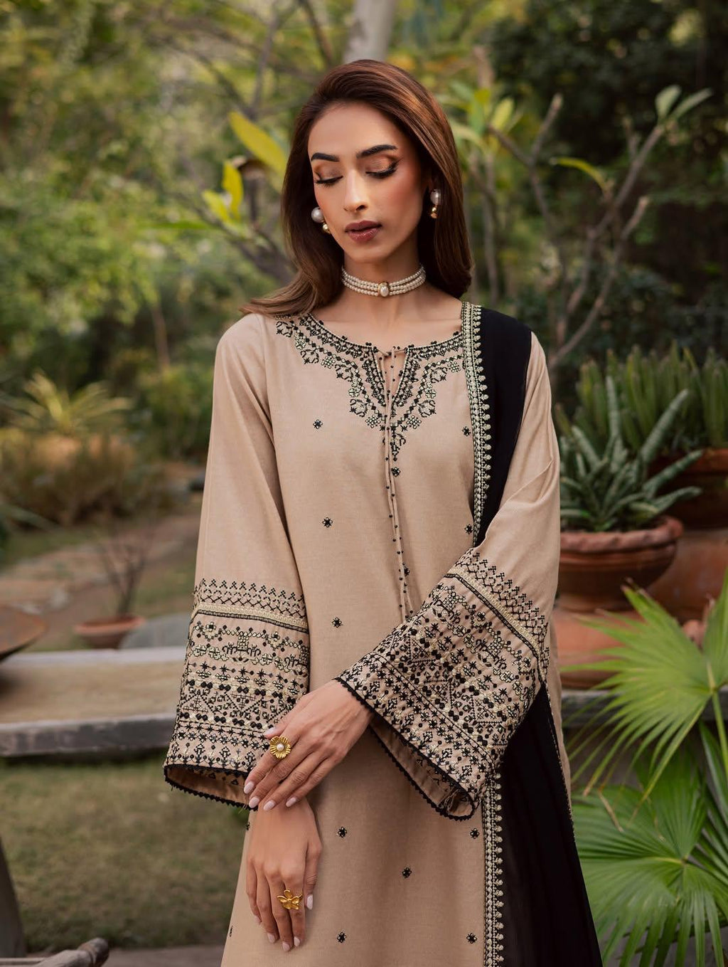 Armas Embroidered Farshi Shalwar 3PC Premium