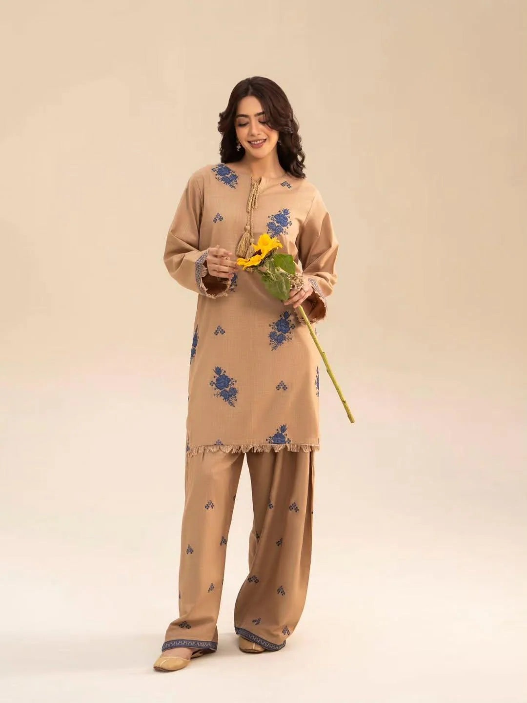 Reeza Embroidered Farshi Shalwar Set Premium Arabic